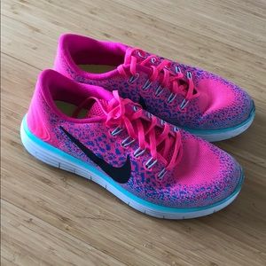 Nike Free RN distance sneakers size 8.5